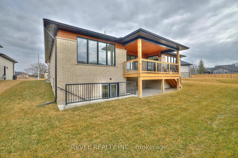 3642 Vosburgh Pl, Lincoln, L0R 1G0 | Image 2