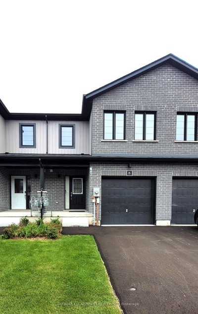 Townhouse leased at 8-160 Stanley Street, Norfolk, Ontario, N3Y 3N6 - Simcoe - MLS: X8042396