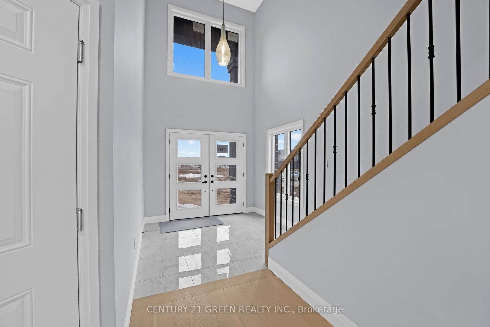 Listing Image 7
