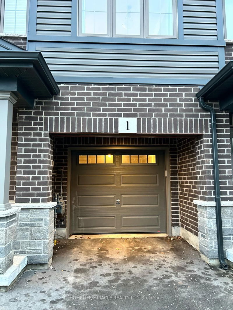 home for lease on 1-124 Compass Trail