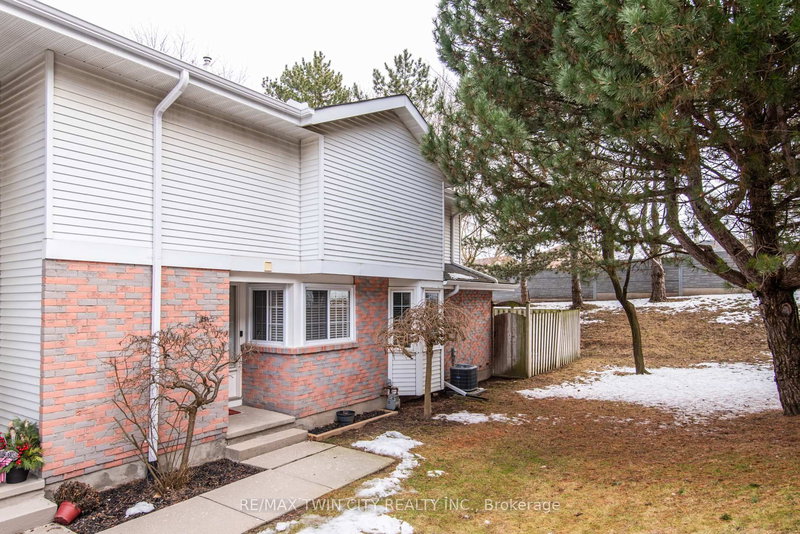 3 - 481 Beechwood Dr, Waterloo, N2T 1H8 | Image 2