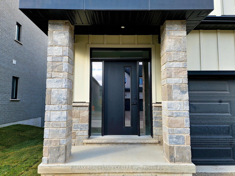 9 - 32 Faith St N, Cambridge, N1T 0E8 | Image 2