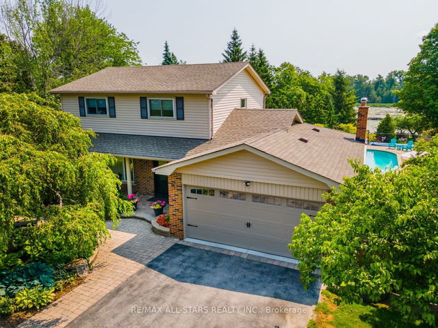 63 Robinglade Avenue