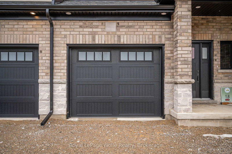 32 Walker Rd, Ingersoll, N5C 4H3 | Image 2