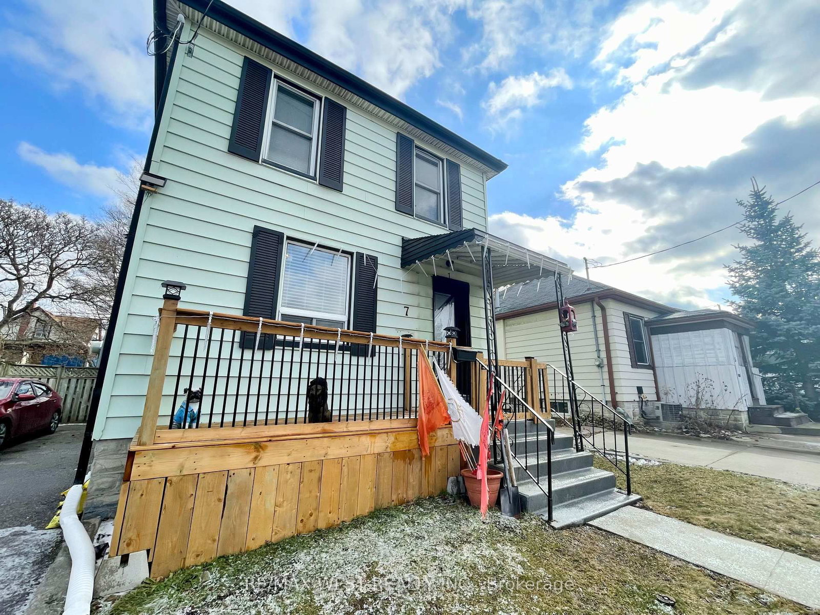 Listing Image 2