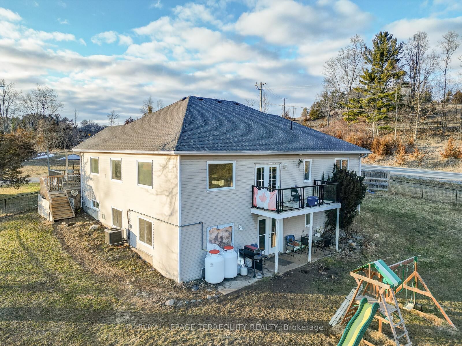 Listing Image 35