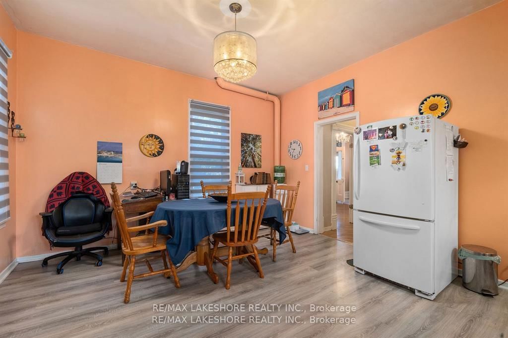 Listing Image 25