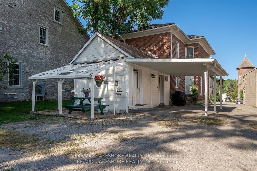 Listing Image 29