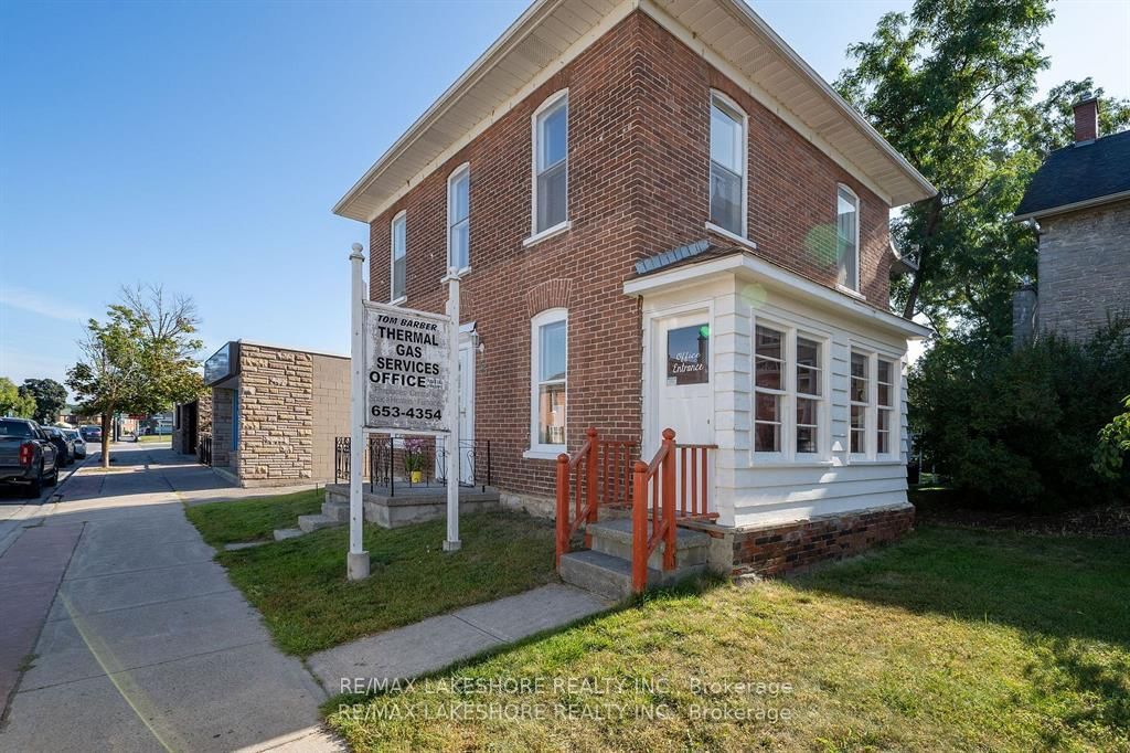 Listing Image 4