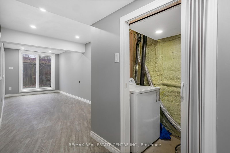 45 Thames Way E, Hamilton, L0R 1W0 | Image 3