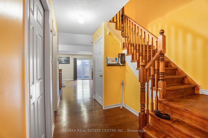 45 Thames Way E, Hamilton, L0R 1W0 | Image 3