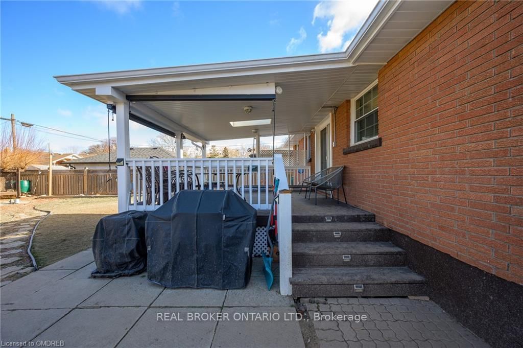 Listing Image 28