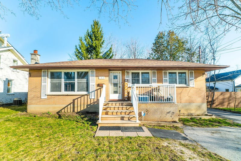 home for sale on 122 Elgin Street