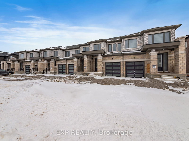 22 Keenan St, Kawartha Lakes, K9V 6C2 | Image 2