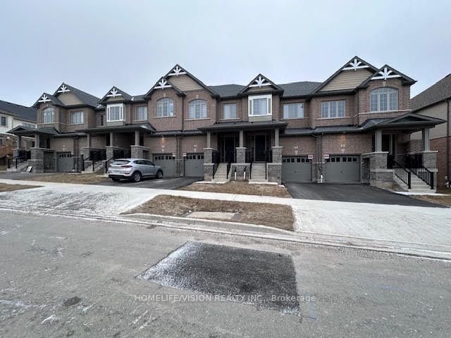 home for lease on 22 Roywood Street