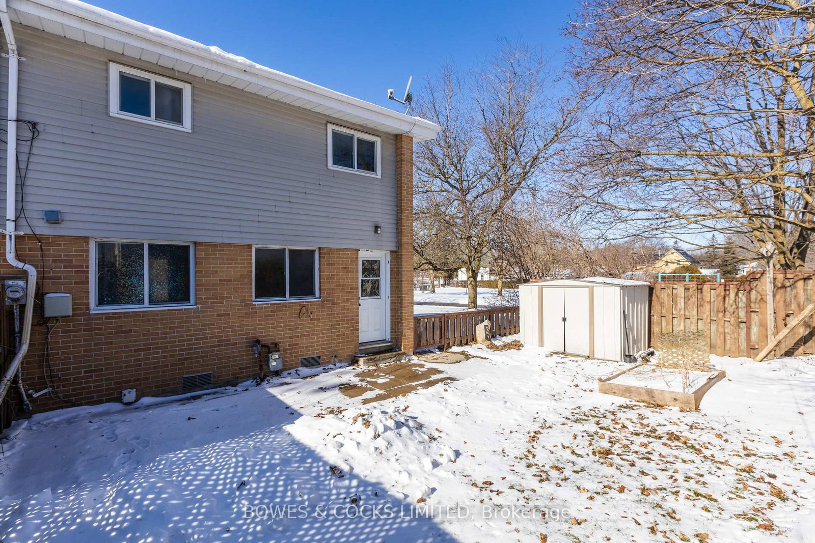Listing Image 3