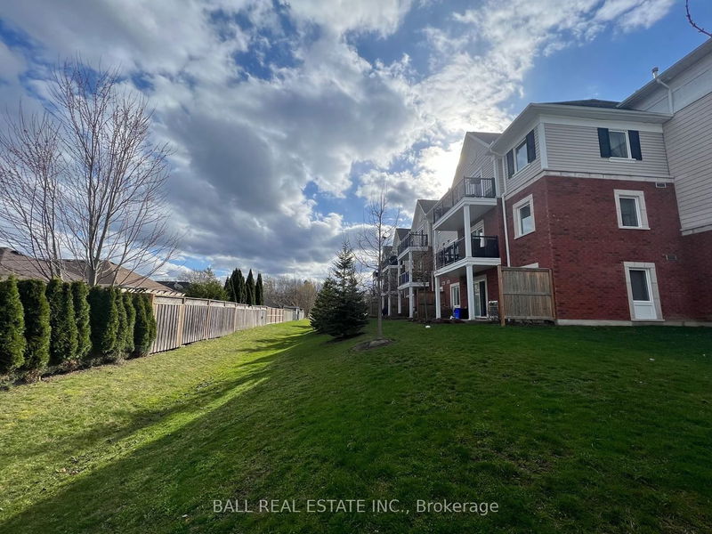home for sale on 102-910 Wentworth Street
