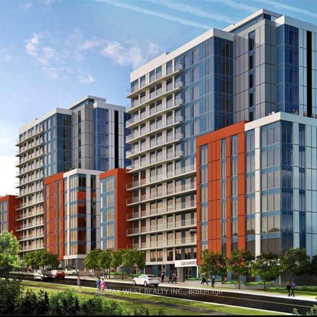 2112 - 258B Sunview Street