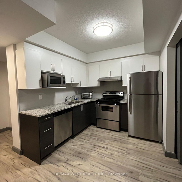 2112 - 258B Sunview Street