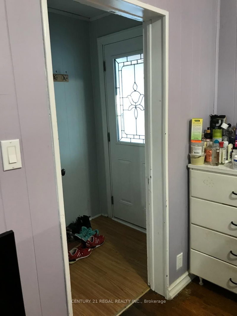 639 RUBIDGE St, Peterborough, K9J 3G6 | Image 3