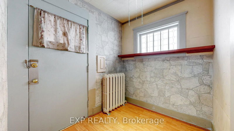 362 Duke St W Kitchener, N2H 3Y3 | Image 13