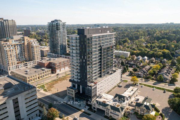 home for lease on 1208-181 King Street S