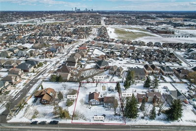Detached House sold at 7040 Garner Road, Niagara Falls, Ontario, L2E 6S5 - Forestview - MLS: X8085150