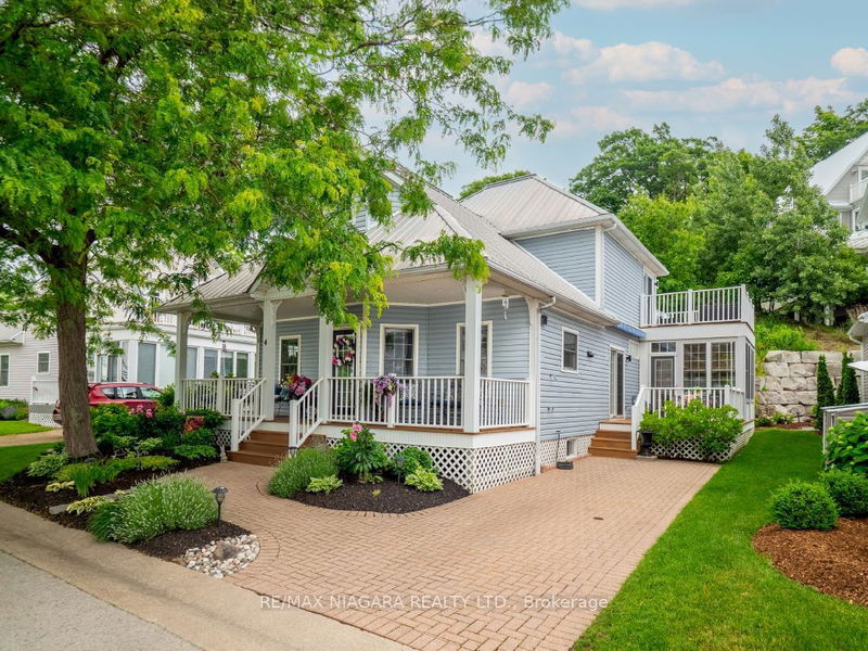 home for sale on 4 Mariner's Lane