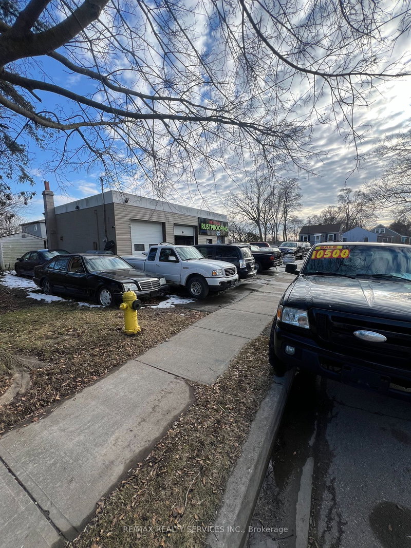 46 Kitchener Ave, Brantford, N3S 1A4 | Image 2