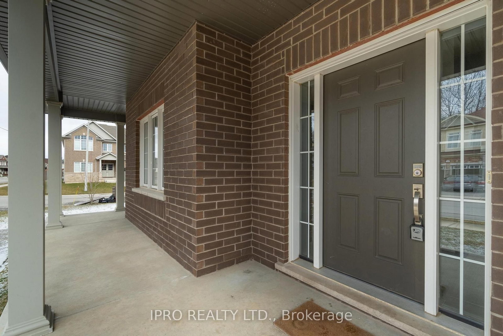Listing Image 7
