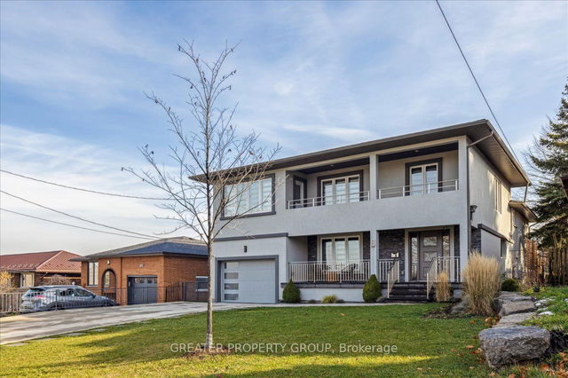 8 Kilbourn Avenue