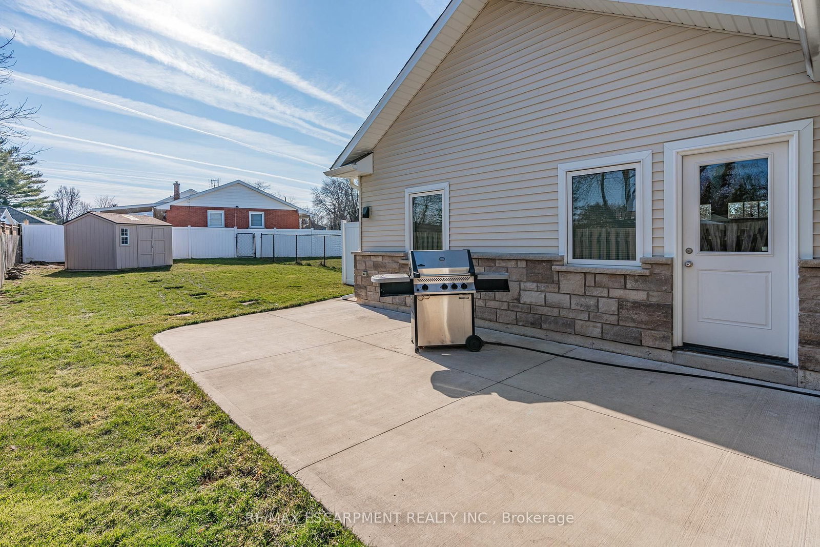 Listing Image 35