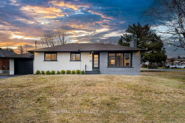 18 Alpine Avenue