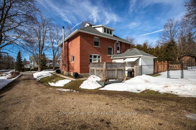 Listing Image 3