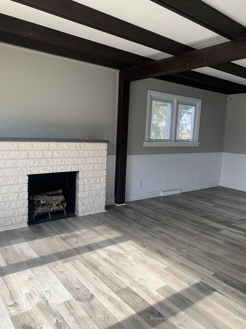 238 Quaker Rd, Welland, L3C 3G5 | Image 2