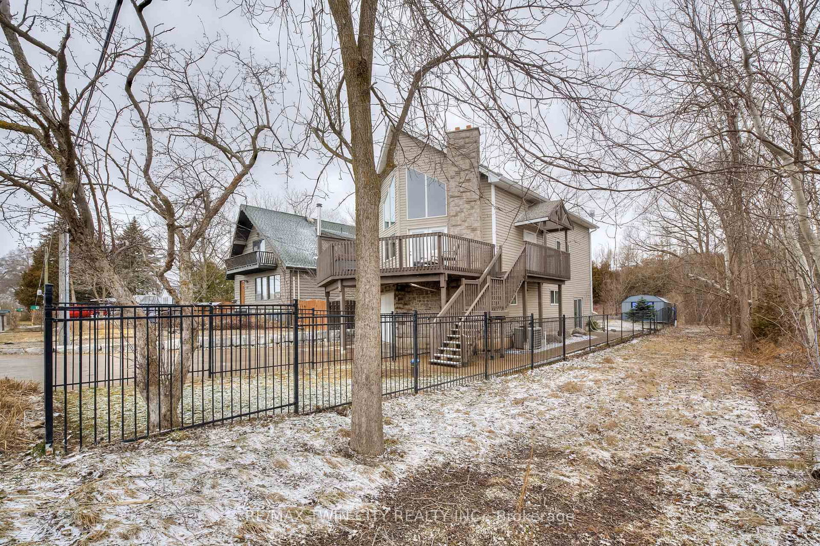 Listing Image 2