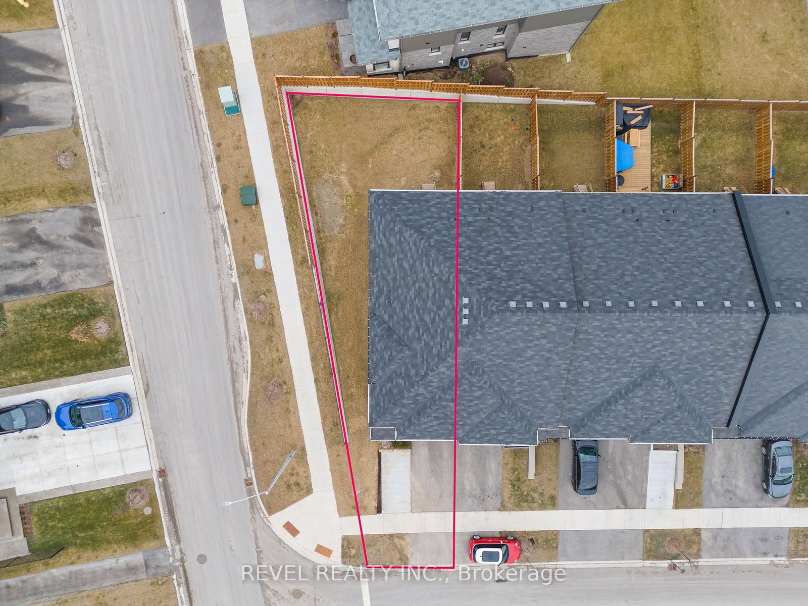 Listing Image 3