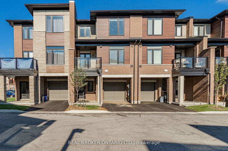 home for lease on 106-590 North Service Road N