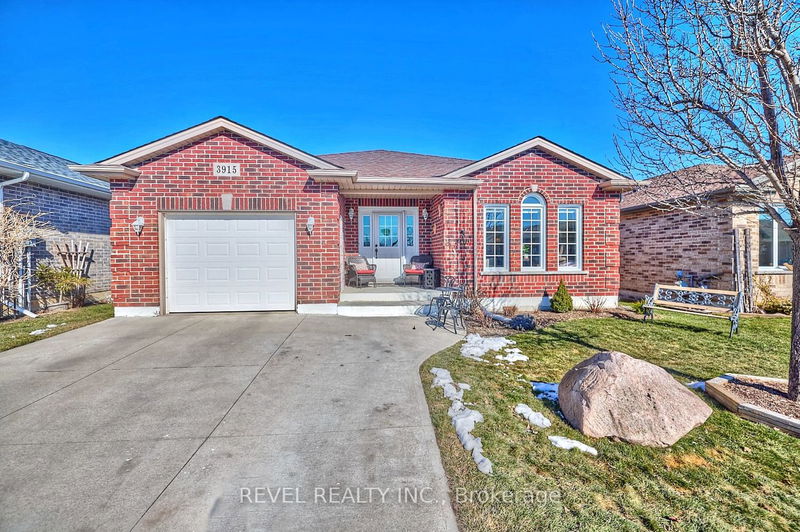 home for sale on 3915 Primrose Lane