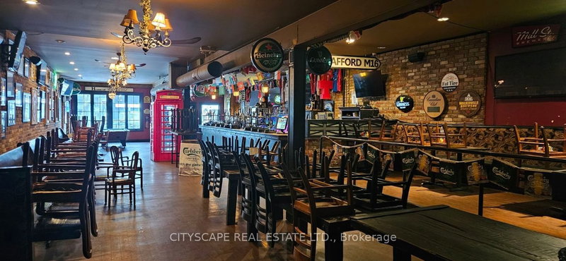 546 Ouellette Ave W, Windsor, N9A 1B7 | Image 2