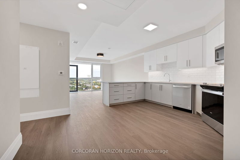 home for lease on 1409-460 Columbia Street W