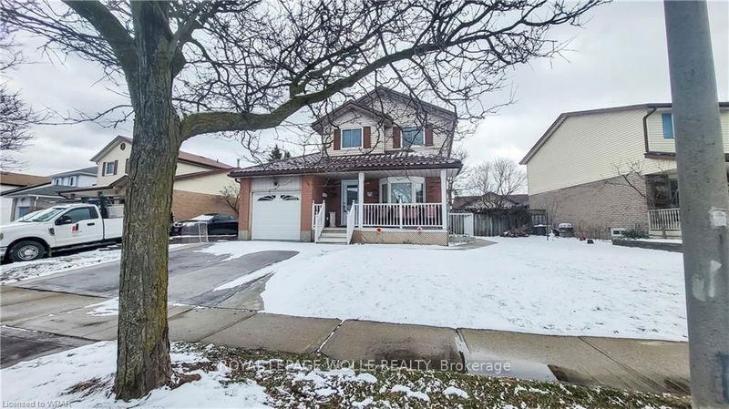 home for lease on 35 Rushbrook Drive