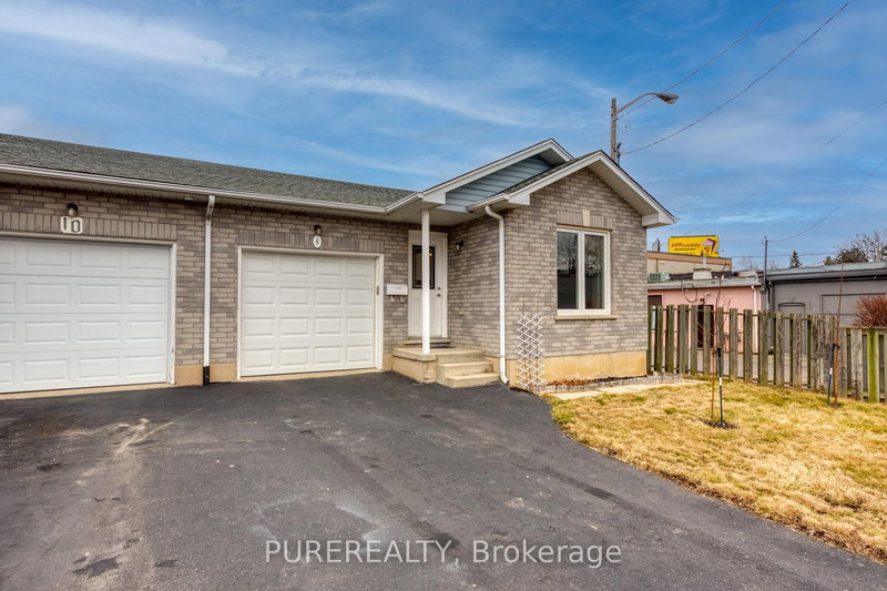 8 Brantdale Ave, Hamilton, L9C 1B7 | Image 3