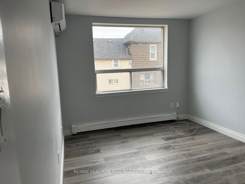 B2 - 195 Balmoral Ave N, Hamilton, L8L 2J7 | Image 3