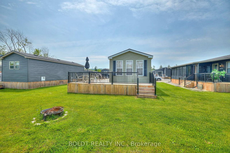 308 - 1501 Line 8 Rd, Niagara-on-the-Lake, L0S 1J0 | Image 2