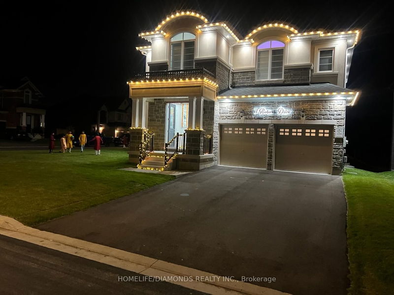 home for lease on 3 Robarts Drive