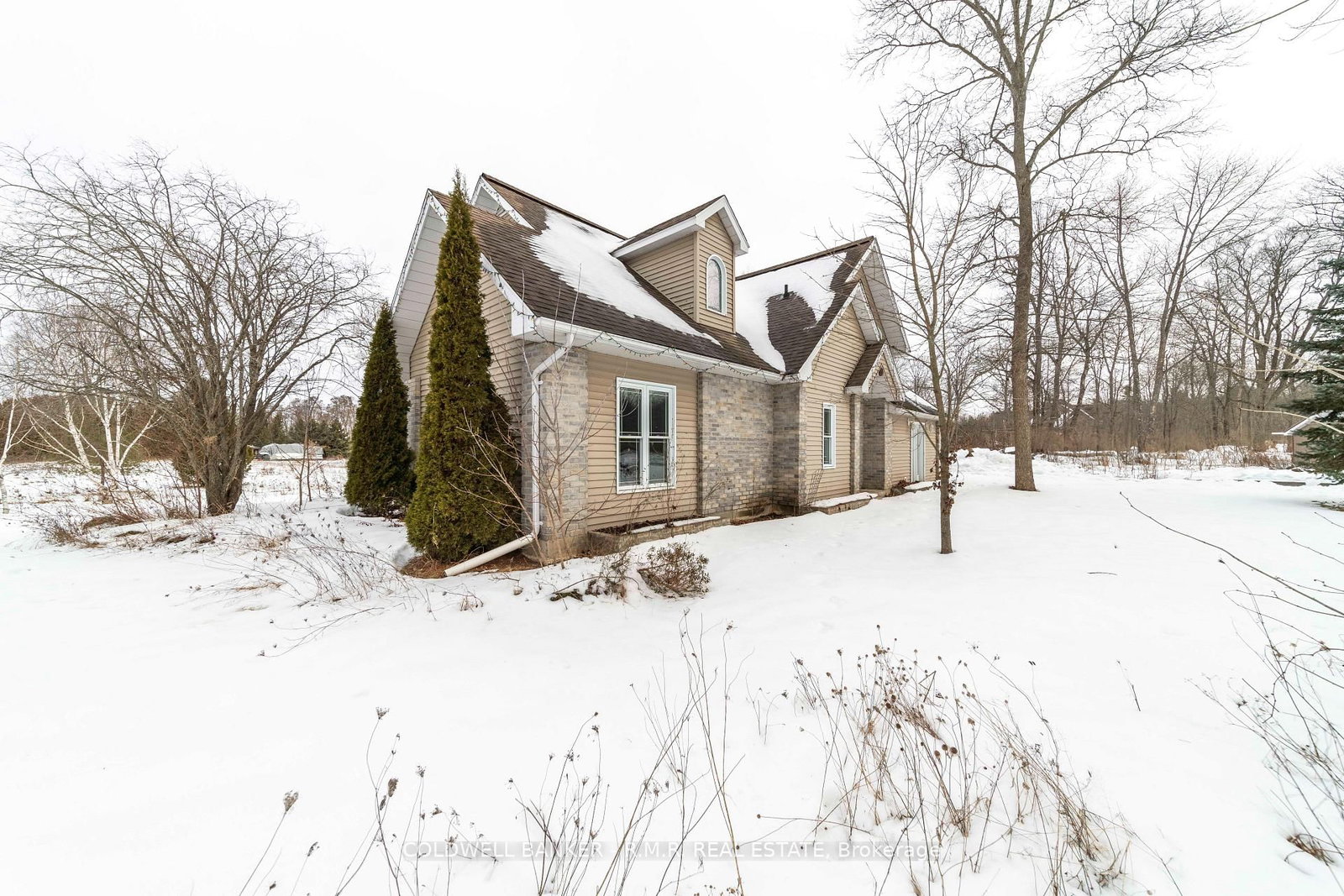 Listing Image 3