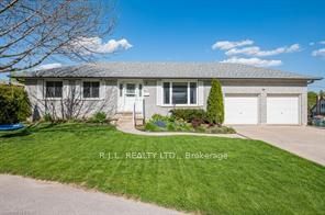 30 Greenhill Drive