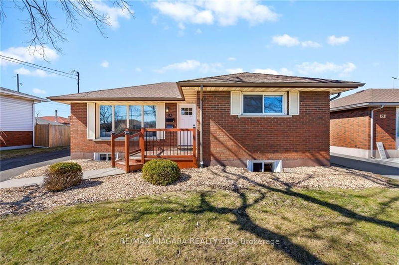 home for sale on 83 Wellington Street