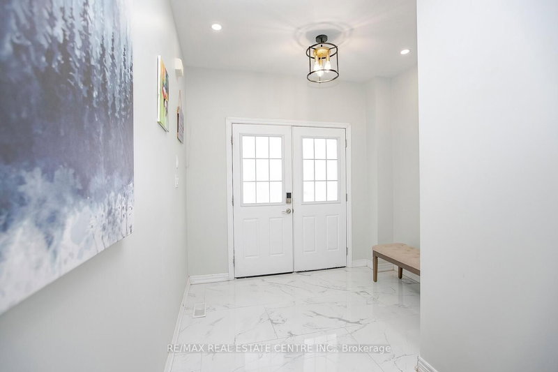 488 Linden Dr, Cambridge, N3H 5L5 | Image 3